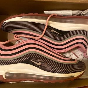 NIKE AIR MAX 97